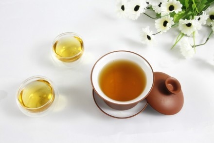 چای پیونی طلایی برای نگهداری سرد با برگ گشاده